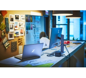 HP Z27k G3 Monitor - 27" 3840 x 2160 4K UHD AG, IPS, USB-C/DisplayPort/DP-OUT/HDMI, 1x USB-C, 4x USB 3.2, height adjustable, PIVOT, 3 years