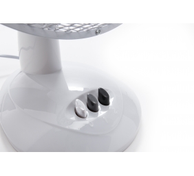 Adler | AD 7302 | Desk Fan | White | Diameter 23 cm | Number of speeds 2 | Oscillation | 60 W | No