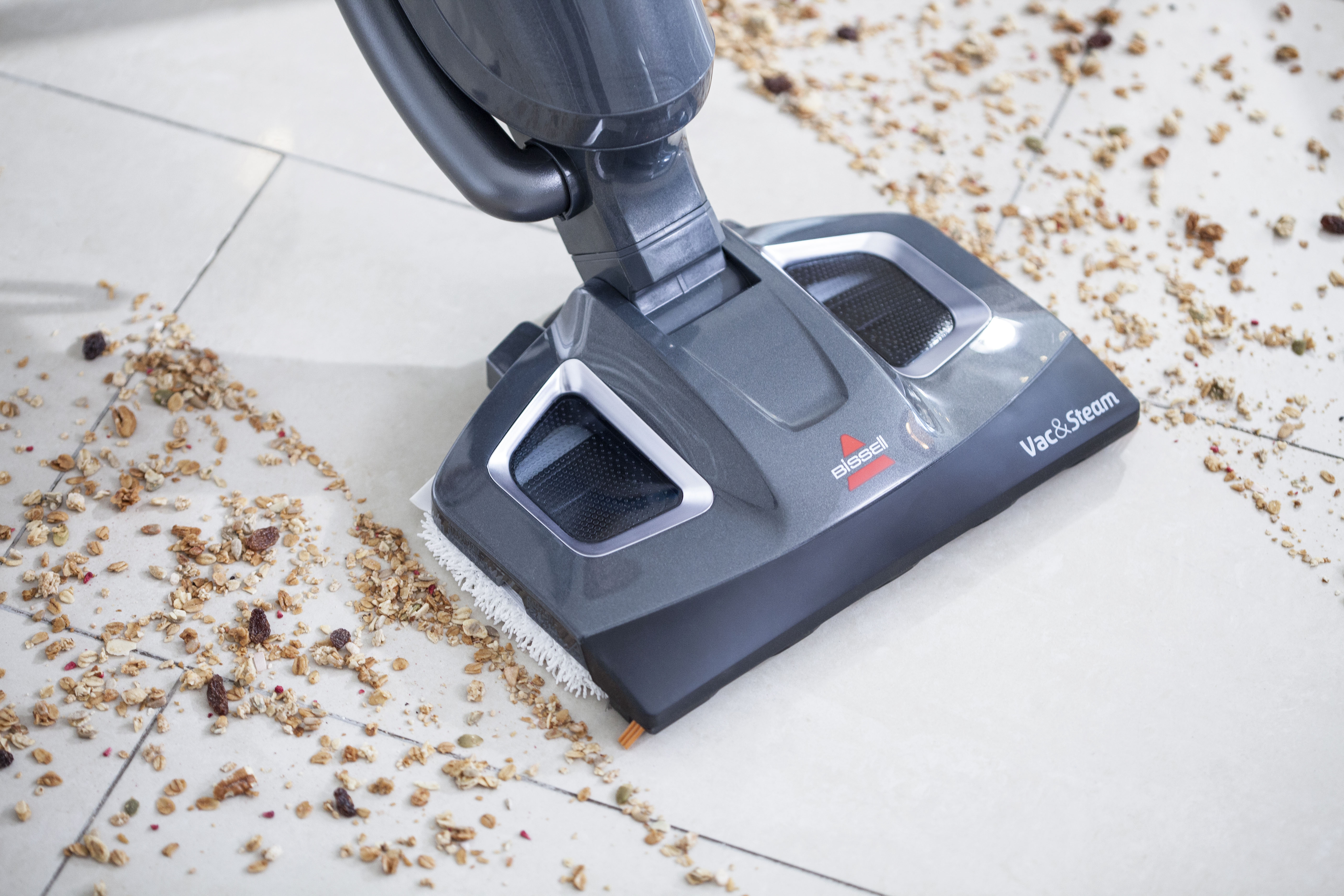 Bissell | Vacuum and steam cleaner | Vac & Steam | Power 1600 W | Steam pressure Not Applicable. Works with Flash Heater Technology bar | Water tank capacity 0.4 L | Blue/Titanium