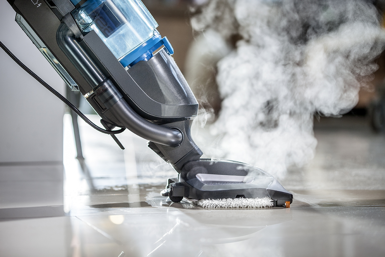 Bissell | Vacuum and steam cleaner | Vac & Steam | Power 1600 W | Steam pressure Not Applicable. Works with Flash Heater Technology bar | Water tank capacity 0.4 L | Blue/Titanium