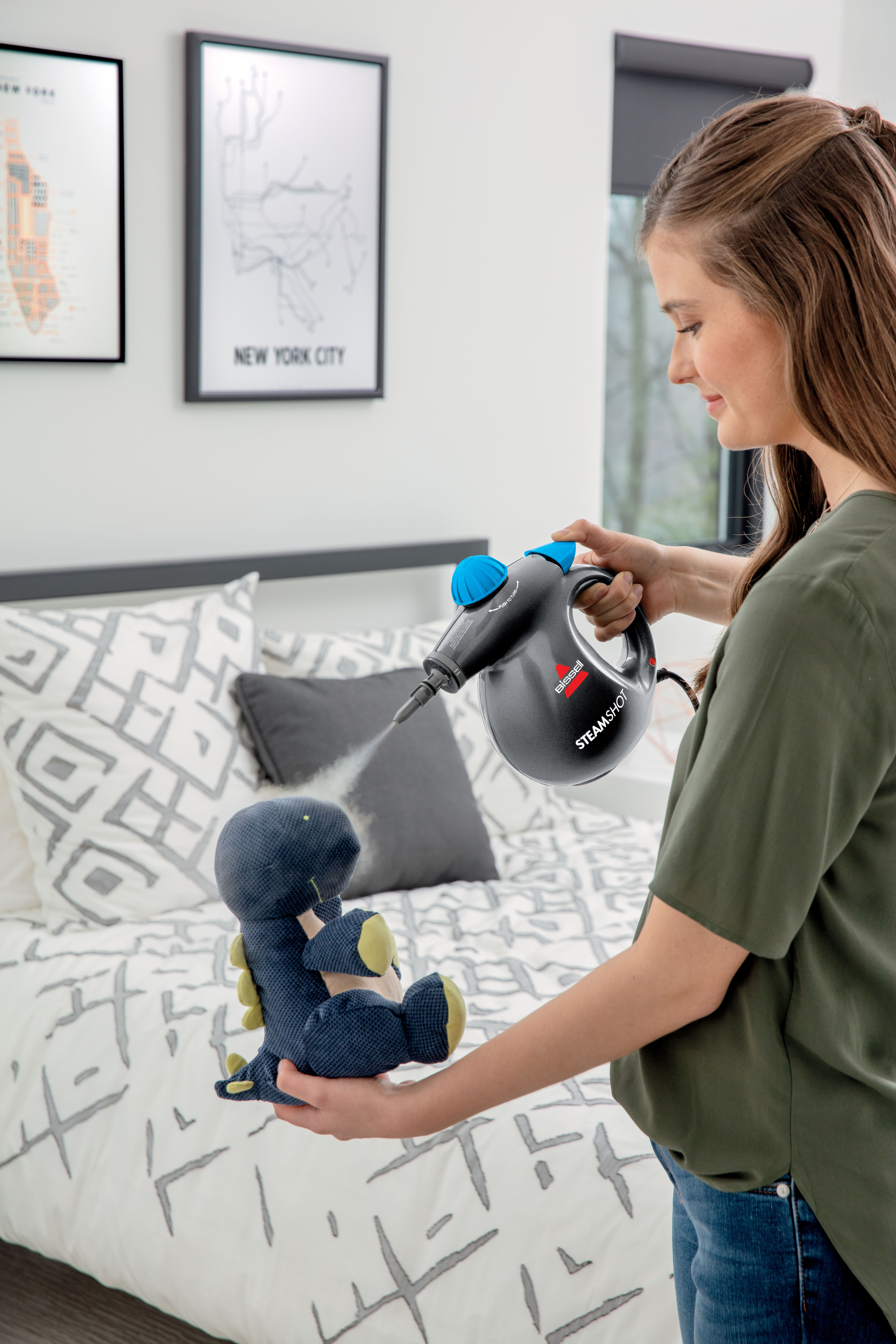 Bissell | Steam Cleaner | SteamShot | Power 1050 W | Steam pressure 4.5 bar | Water tank capacity 0.36 L | Blue/Titanium