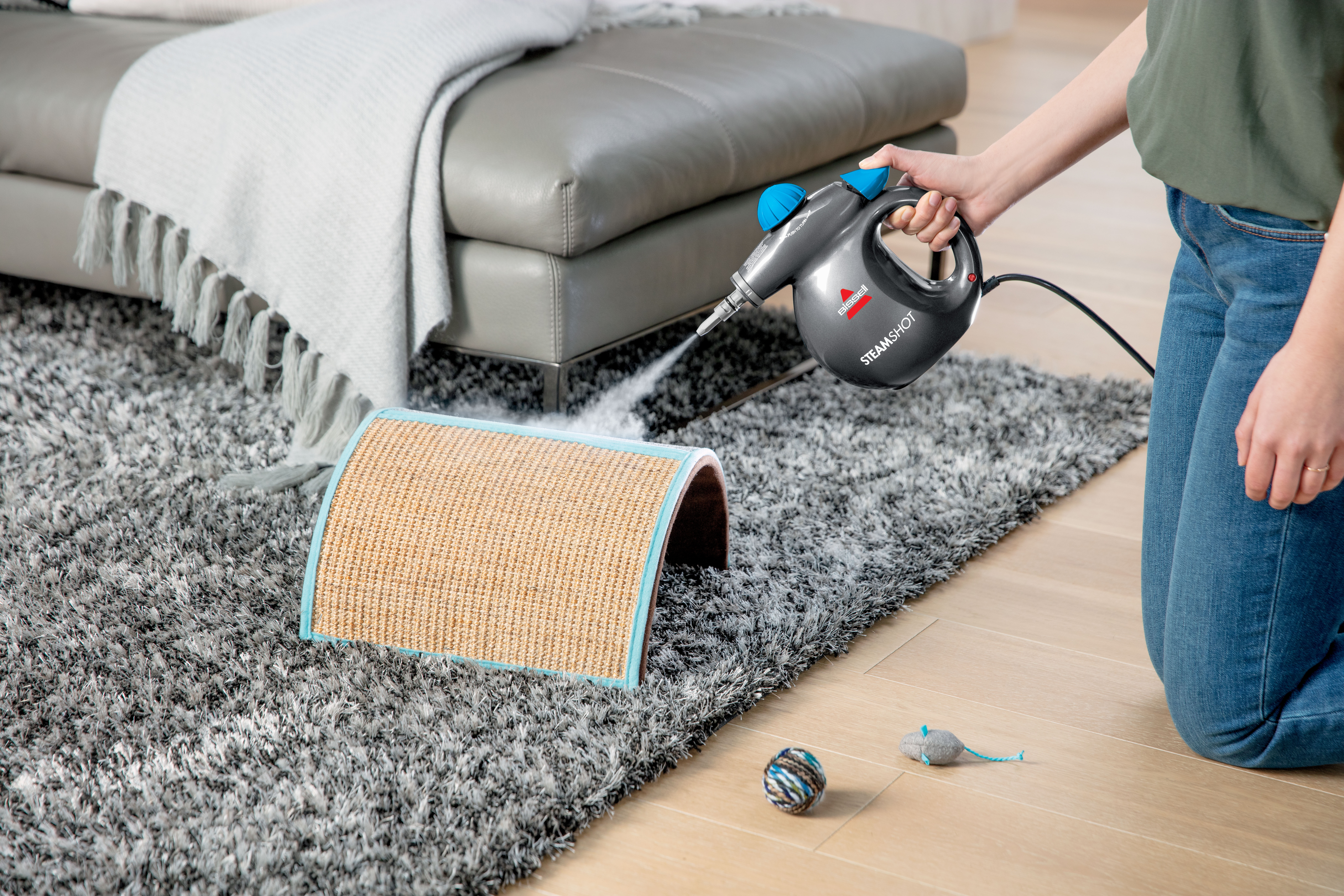 Bissell | Steam Cleaner | SteamShot | Power 1050 W | Steam pressure 4.5 bar | Water tank capacity 0.36 L | Blue/Titanium