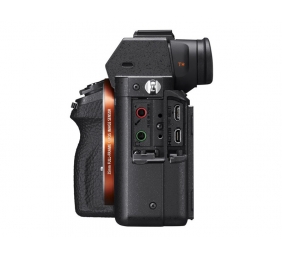 Sony | ILCE7M2KB.CEC Body + 28-70mm lens | Mirrorless Camera Kit | 24.3 MP | ISO 51200 | Display diagonal 7.62 " | Video recording | Wi-Fi | Magnification 0.71 x | CMOS | Black