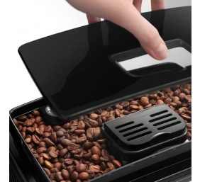 Delonghi | Coffee Maker | ECAM22.112.B Magnifica S | Pump pressure 15 bar | Built-in milk frother | Automatic | 1450 W | Black