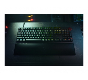 Razer | Huntsman V2 Optical Gaming Keyboard | Gaming keyboard | Wired | RGB LED light | NORD | Clicky Purple Switch | Black