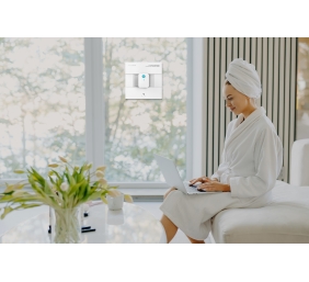 Mamibot | Window Cleaning Robot | W200 SkyBot | Cordless | 2600 Pa | White