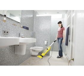 Kietų grindų valymo įrenginys KARCHER FC 5 (1.055-400.0)