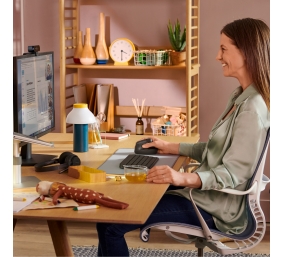 Logitech Lift Belaidė pelė, Bluetooth, 4000 DPI, Graphite