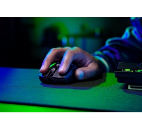 Žaidimų pelė Razer Viper V2 Pro, Right-hand RF, Wireless + USB Type-C, Optical 30000 DPI, Juoda