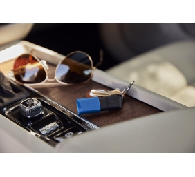 Kingston | USB 3.2 Flash Drive | DataTraveler Exodia M | 64 GB | USB 3.2 | Black/Blue