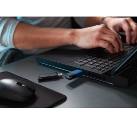 Kingston | USB 3.2 Flash Drive | DataTraveler Exodia M | 64 GB | USB 3.2 | Black/Blue