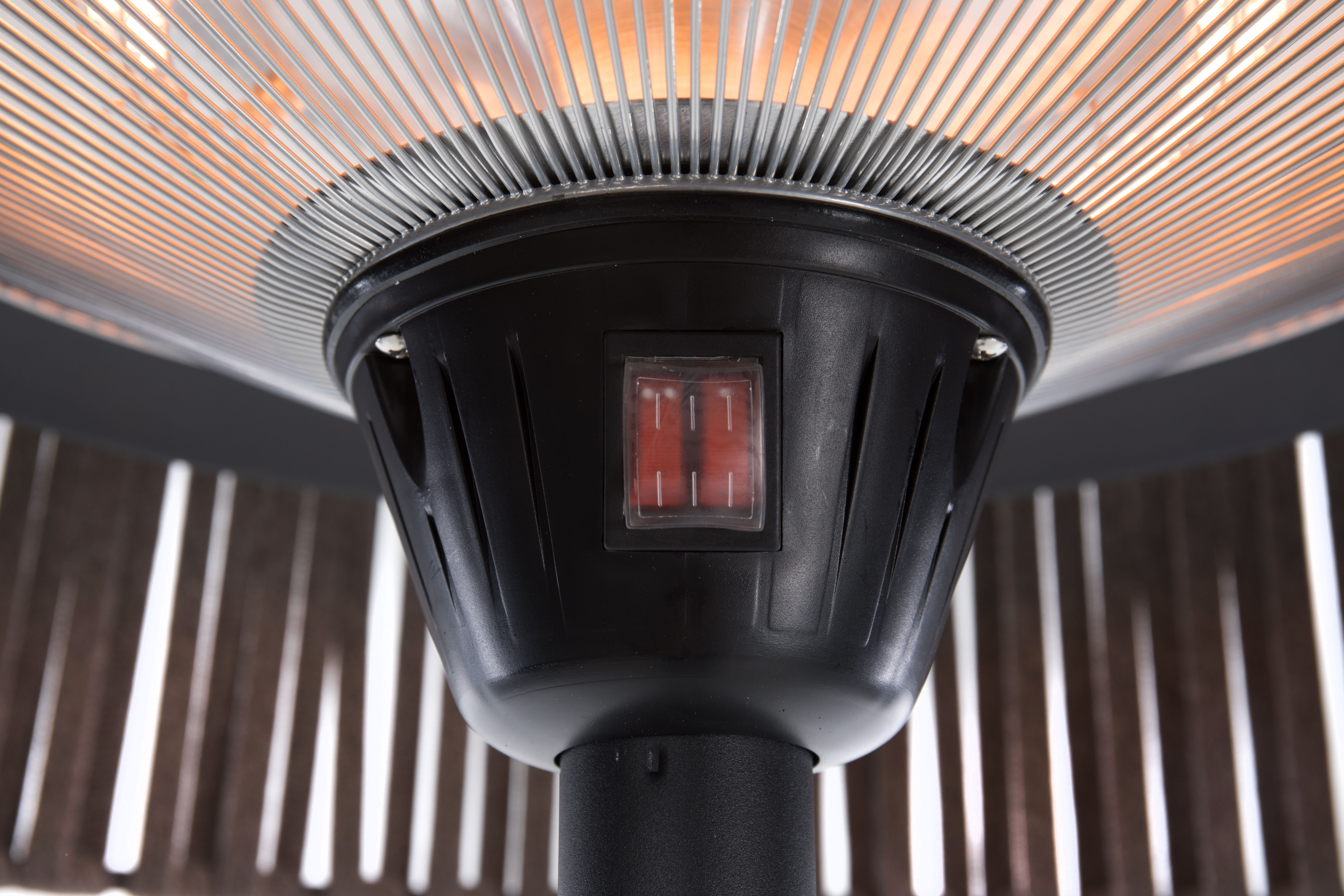 SUNRED | Heater | ARTIX M-SO BROWN, Corda Bright Standing | Infrared | 2100 W | Brown | IP44