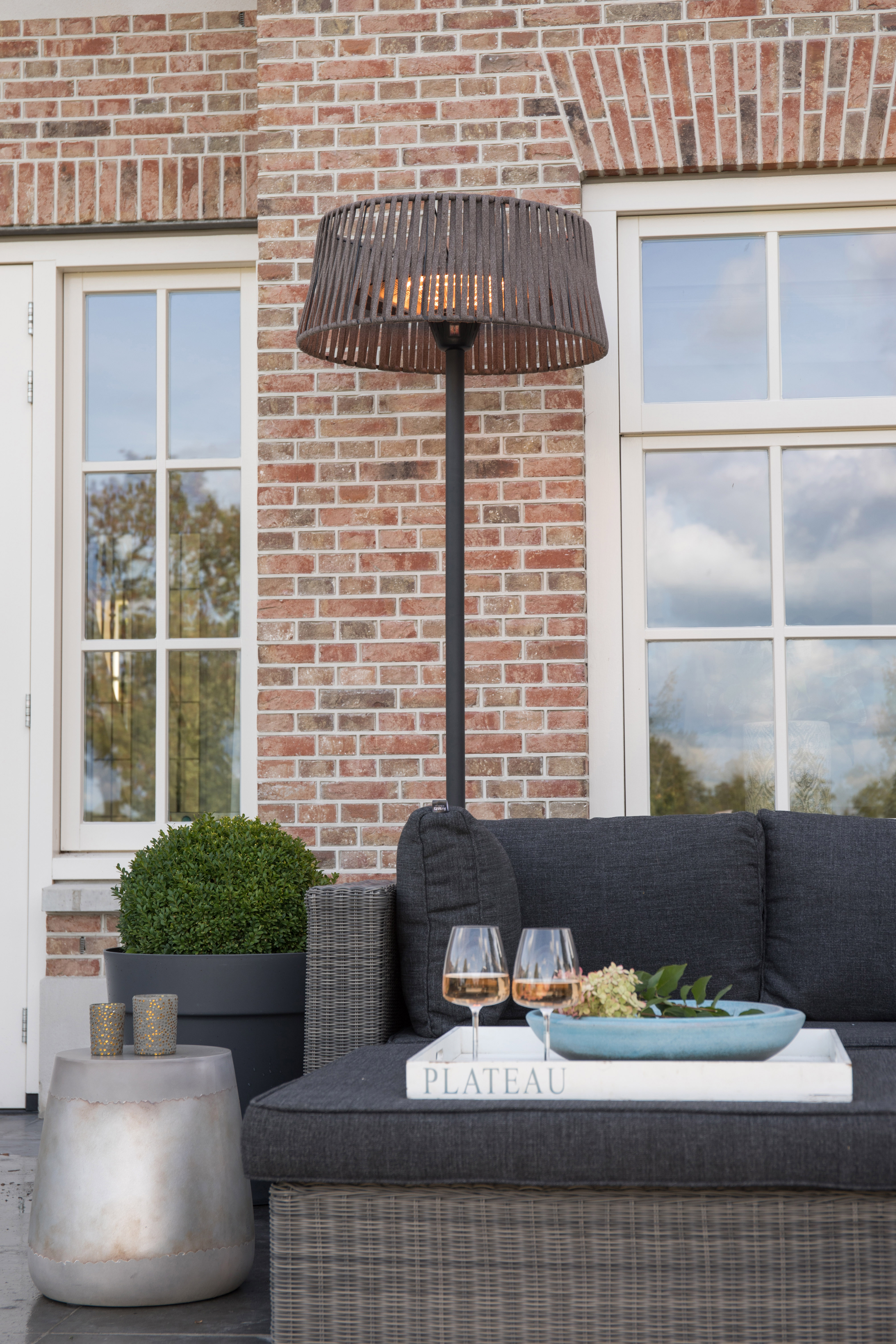 SUNRED | Heater | ARTIX M-SO BROWN, Corda Bright Standing | Infrared | 2100 W | Brown | IP44