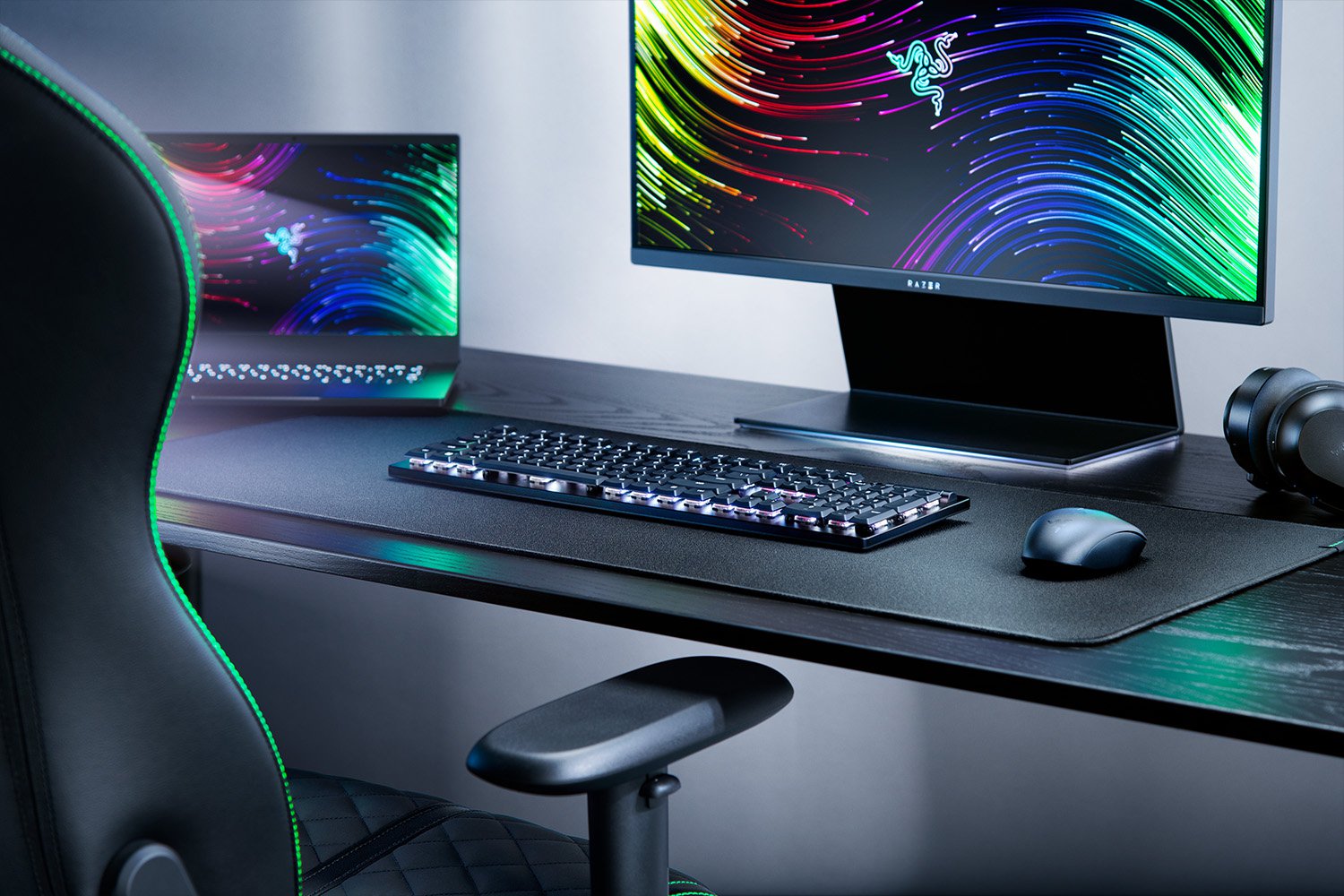 Razer | Gaming Keyboard | Deathstalker V2 Pro | Gaming Keyboard | Wireless | RGB LED light | NORD | Bluetooth | Black | Numeric keypad | Optical Switches (Linear) | Wireless connection