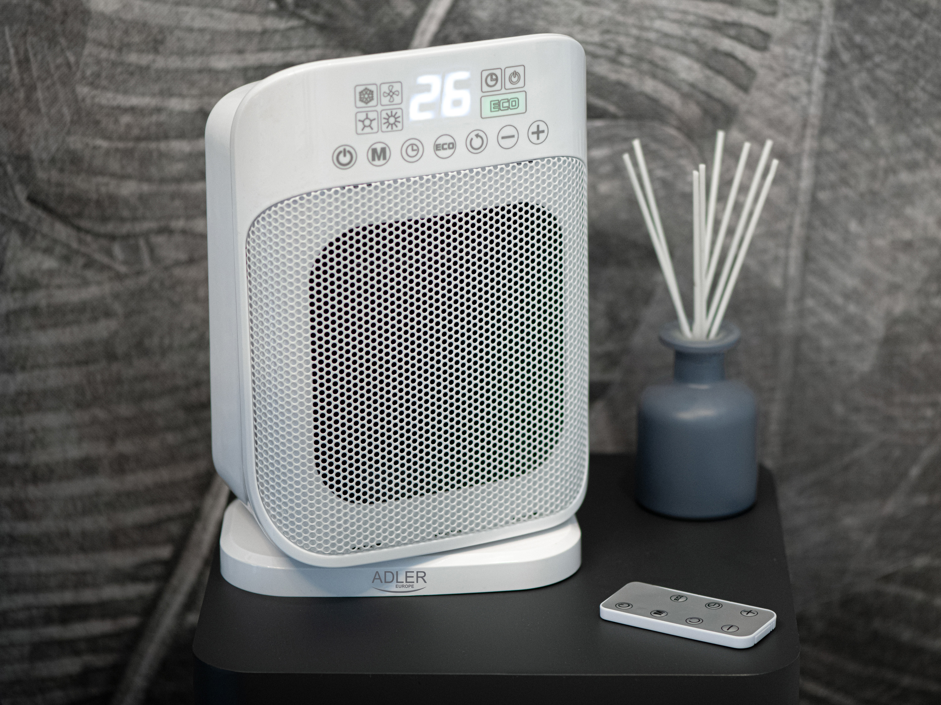 Adler | Heater with Remote Control | AD 7727 | Ceramic | 1500 W | Number of power levels 2 | Suitable for rooms up to 15 m² | White