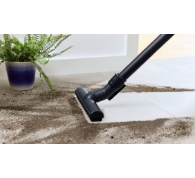Bosch Vacuum cleaner BGLS2BA3H	 Bagged Power 600 W Dust capacity 3.5 L Black