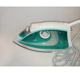 Ecost prekė po grąžinimo, Tefal Virtuo FV1710 lygintuvas Garinis lygintuvas 1800 W Žalia, Balta