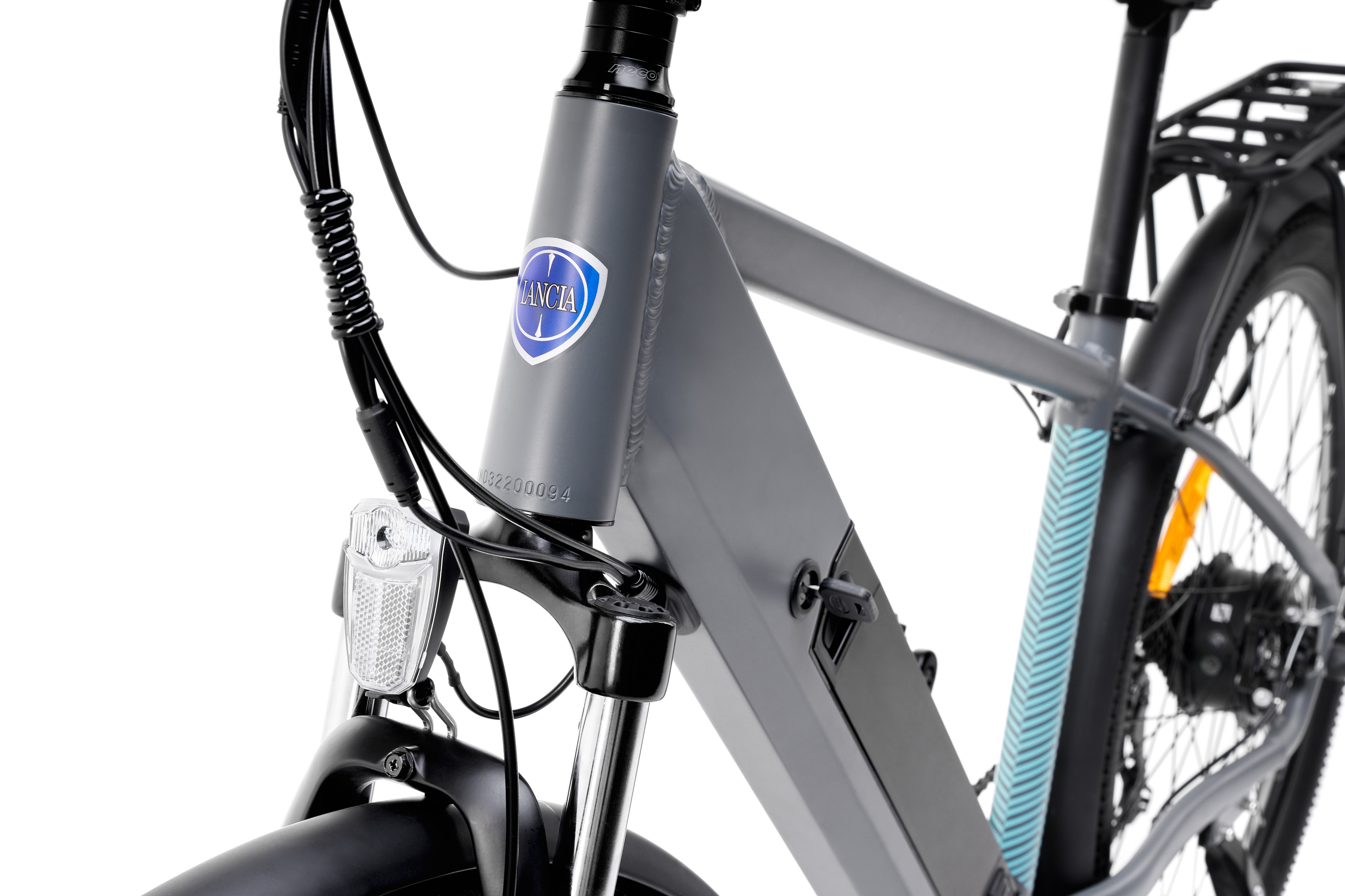 Lancia Genio E-Bike, City E-Bike, Motor power 250 W, Wheel size 27.5 ", Warranty 24 month(s), Silver
