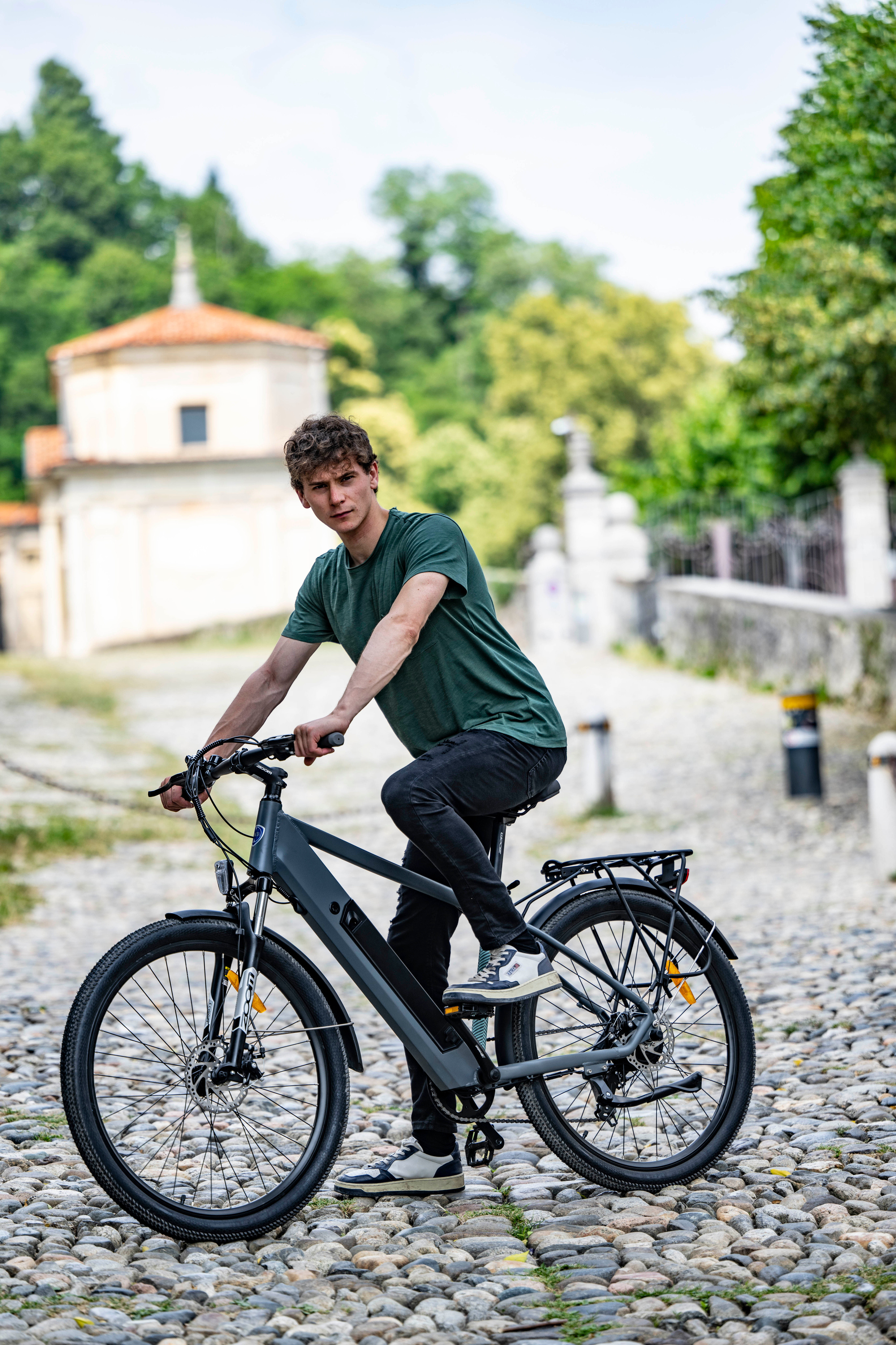 Lancia Genio E-Bike, City E-Bike, Motor power 250 W, Wheel size 27.5 ", Warranty 24 month(s), Silver