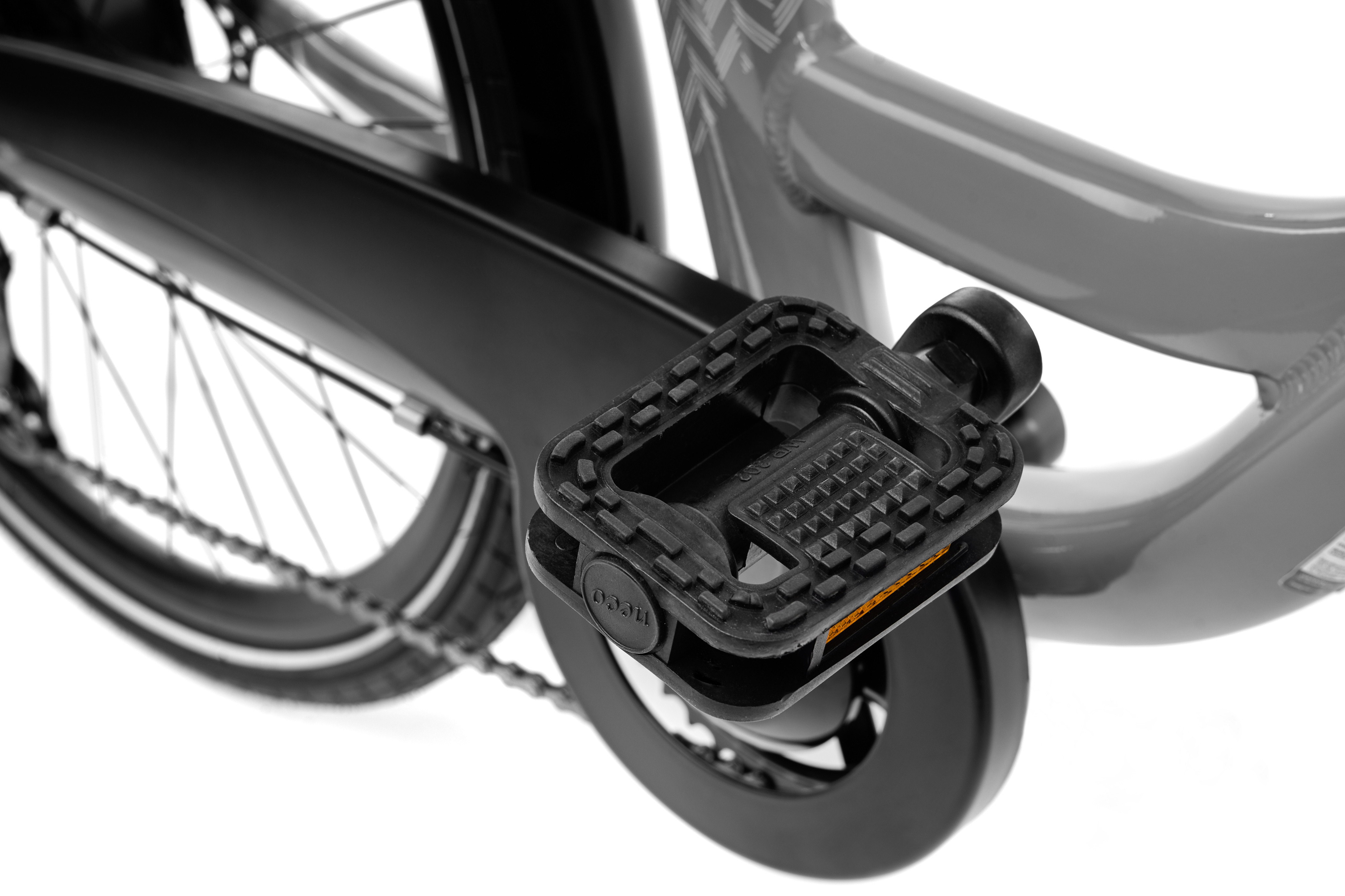 Lancia  Incanto, City E-Bike, Motor power 250 W, Wheel size 26 ", Warranty 24 month(s), Silver
