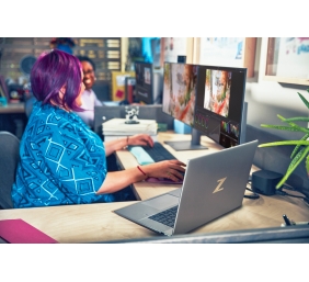 HP Z24m G3 Monitorius 23.8'' IPS QHD 2560x1440, 5 ms, 400 cd/m2, 90 Hz, Silver