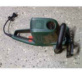 Ecost prekė po grąžinimo Bosch UniversalChain 40 grandininis pjūklas (1800 W, svoris: 4,2 kg, grandi