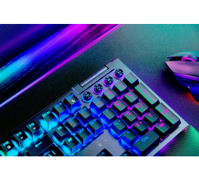 Razer BlackWidow V4 Pro Laidinė žaidimų klaviatūra RGB, Yellow Linear Switch, US, Juoda