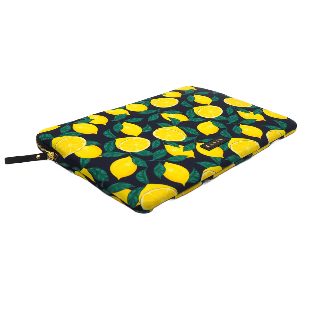 Casyx | SLVS-000002 | Casyx for MacBook | Fits up to size 13 ”/14 " | Sleeve | Midnight Lemons | Waterproof