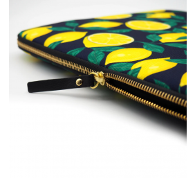 Casyx | SLVS-000002 | Casyx for MacBook | Fits up to size 13 ”/14 " | Sleeve | Midnight Lemons | Waterproof