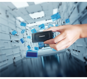 Kingston | XS1000 | 1000 GB | Solid-state drive interface USB 3.2 Gen 2 | Read speed 1050 MB/s | Write speed 1000 MB/s