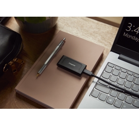 Kingston | External SSD | SXS1000/2000G | 2000 GB | Solid-state drive interface USB 3.2 Gen 2 | Read speed 1050 MB/s | Write speed 1000 MB/s