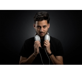 Corsair | Gaming Headset | VIRTUOSO PRO | Wired | Over-Ear | Microphone | White