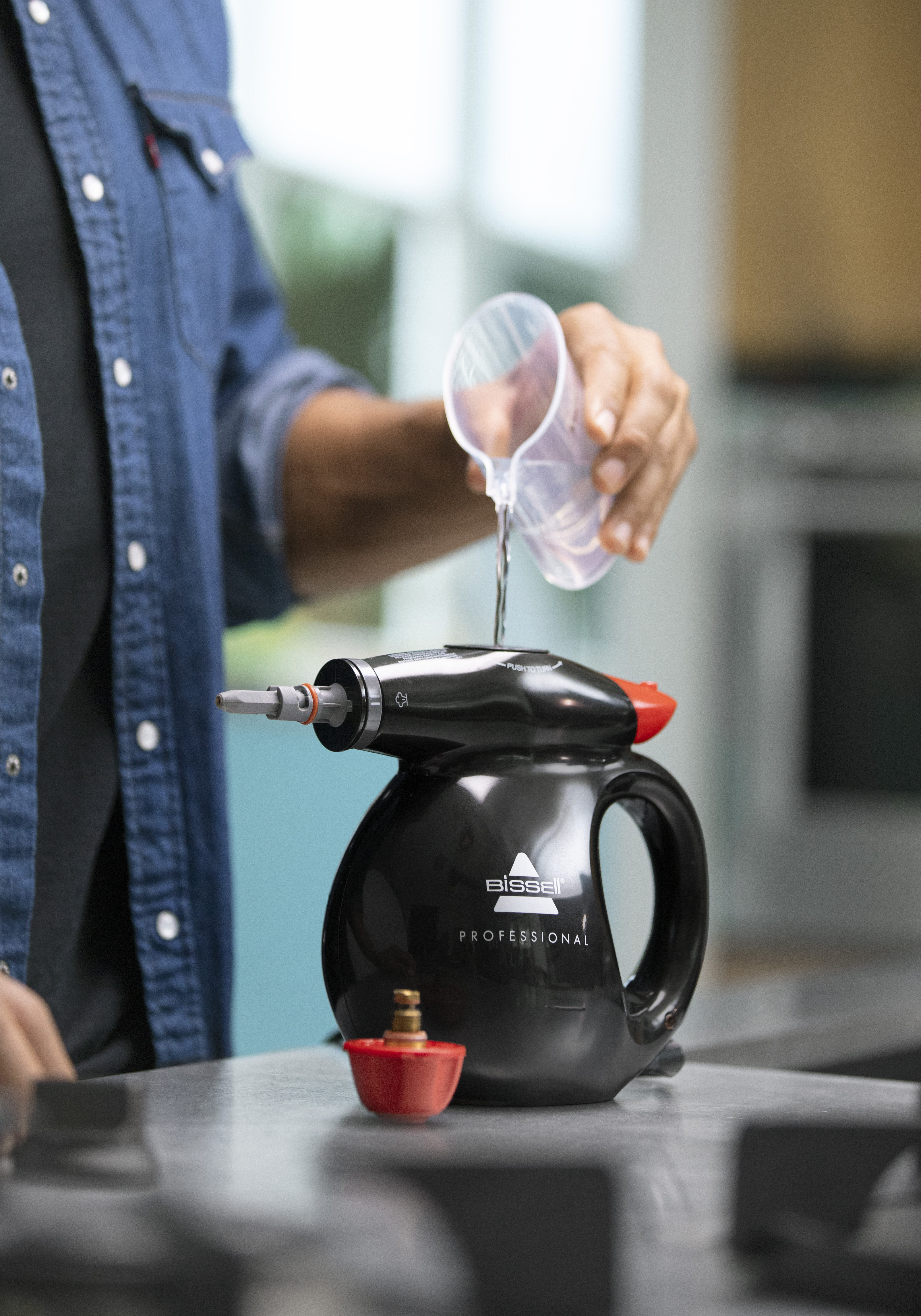 Bissell | Steam Cleaner | Steam Shot Professional | Power 1050 W | Steam pressure 4.5 bar | Water tank capacity 0.36 L | Black