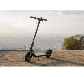 Ninebot by Segway Kickscooter F2 E, Black | Segway | Kickscooter F2 E | Up to 25 km/h | 10 " | Black