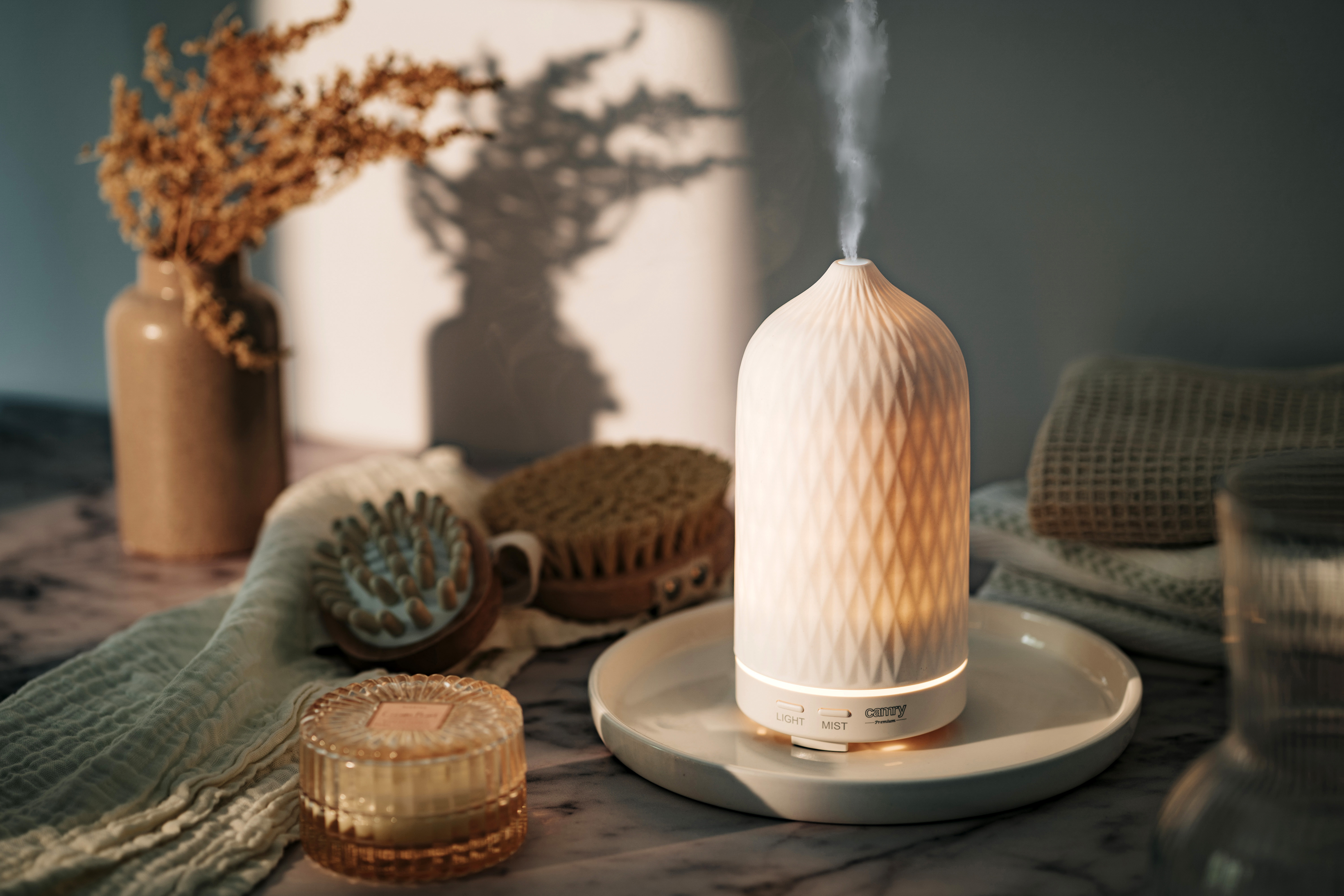 Camry | Ultrasonic aroma diffuser 3in1 | CR 7970 | Ultrasonic | Suitable for rooms up to 25 m² | White