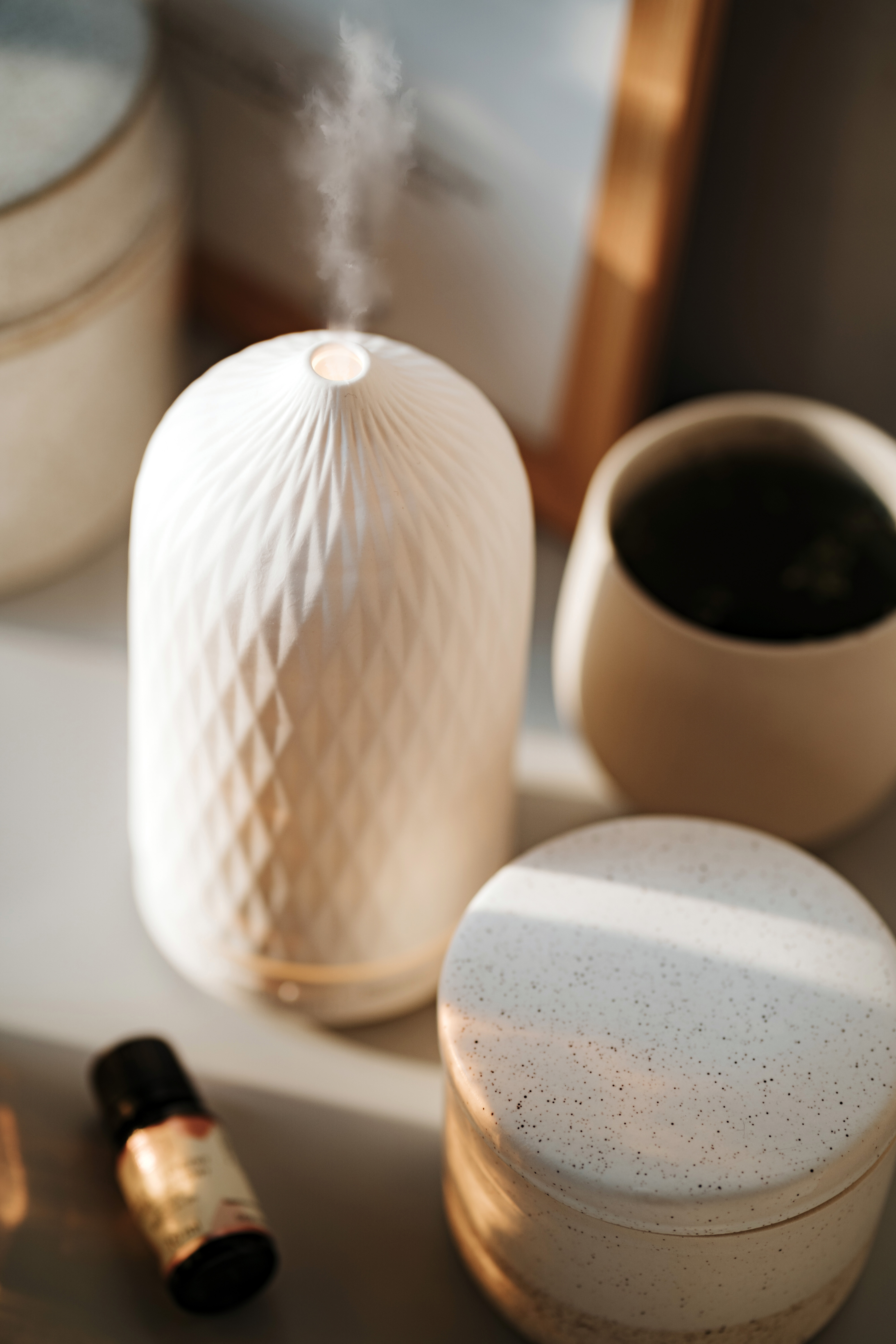 Camry | Ultrasonic aroma diffuser 3in1 | CR 7970 | Ultrasonic | Suitable for rooms up to 25 m² | White