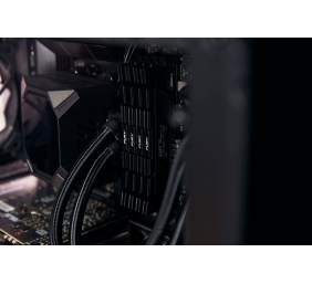 Kingston KF432C16RB12K2/32 32GB 3200MT/s DDR4 CL16 DIMM (Kit of 2) 1Gx8 FURY Renegade Black | Kingston