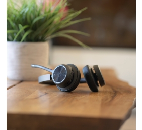 Poly Voyager 4320 UC Stereo Belaidės ausinės, Bluetooth, USB-A, +BT700 dongle,+Charging Stand, Juoda