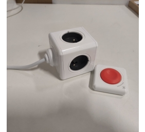 Ecost prekė po grąžinimo Allocacoc PowerCube nuotolinio valdymo pultas