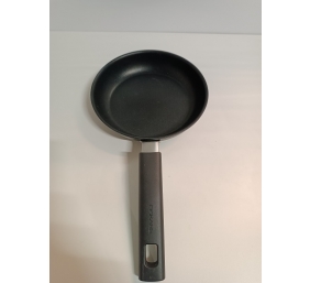 Ecost prekė po grąžinimo, Fiskars keptuvė, skersmuo 20 cm, tinka visoms kaitlentėms