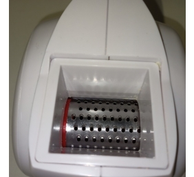 Ecost prekė po grąžinimo Girmi GT0201 GT02 Grater with Stainless Steel Wheels - White/Red