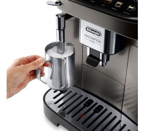 Delonghi | Coffee Maker | ECAM 290.42.TB Magnifica Evo | Pump pressure 15 bar | Built-in milk frother | Automatic | 1450 W | Silver/Black