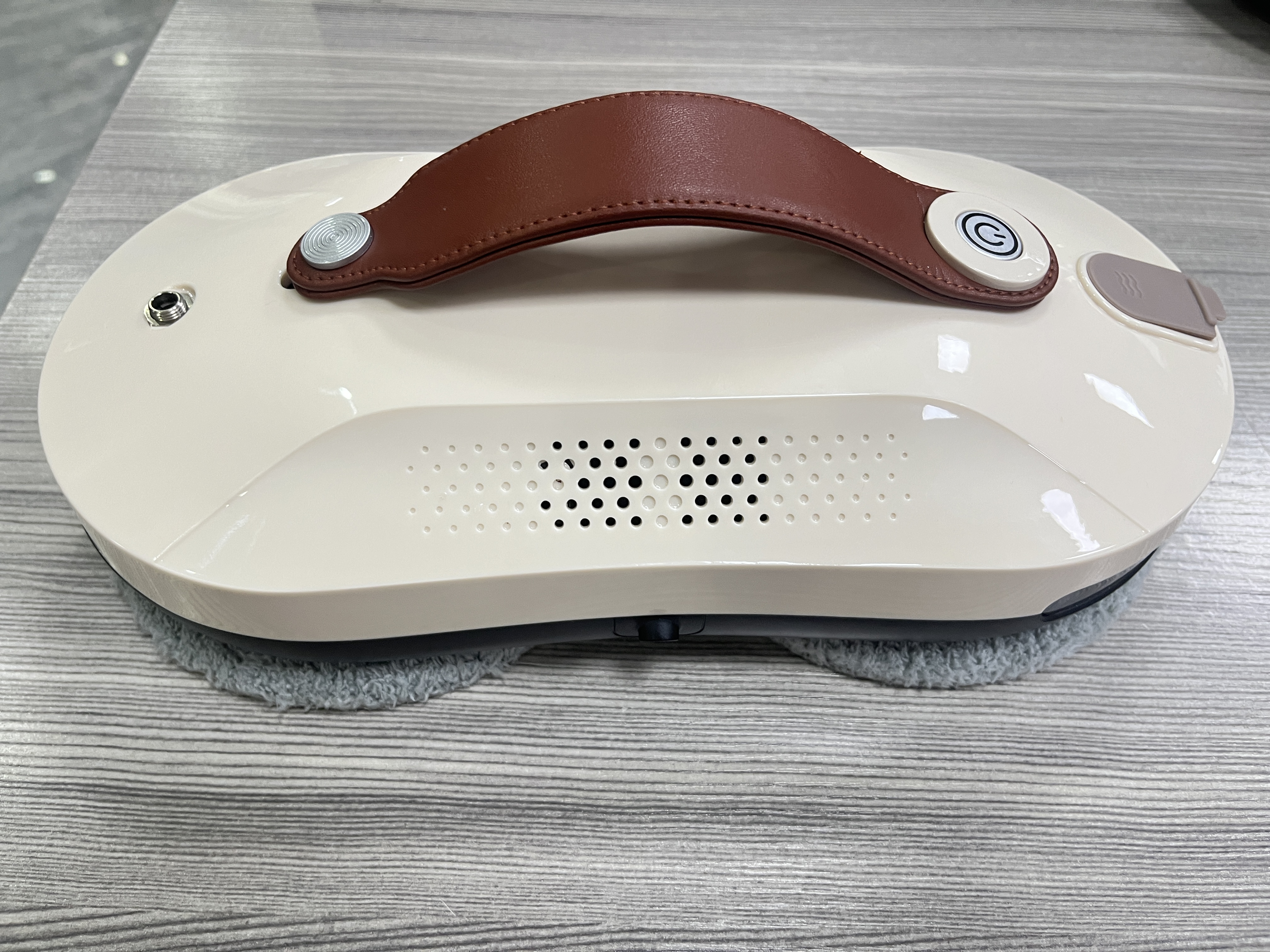 Mamibot | Window Cleaner | W110-P Plus | Corded | 2500 +/-5% Pa | White/Brown