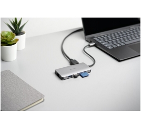 Kensington UH1400P Mobilusis šakotuvas/jungčių stotelė, 8-in-1 USB-C, Pilka