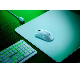 Razer Viper V3 Pro Belaidė žaidimų pelė RF Wireless + USB-C, 35000 DPI, Balta