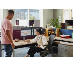 HP 724pn Series 7 Pro WUXGA Monitor - 24" 1920x1200 WUXGA 350-nit 100Hz AG, IPS, Displayport/HDMI, 5x USB 3.0, height adjustable/tilt/swivel/pivot, 3 years (replaces Z24n G3)