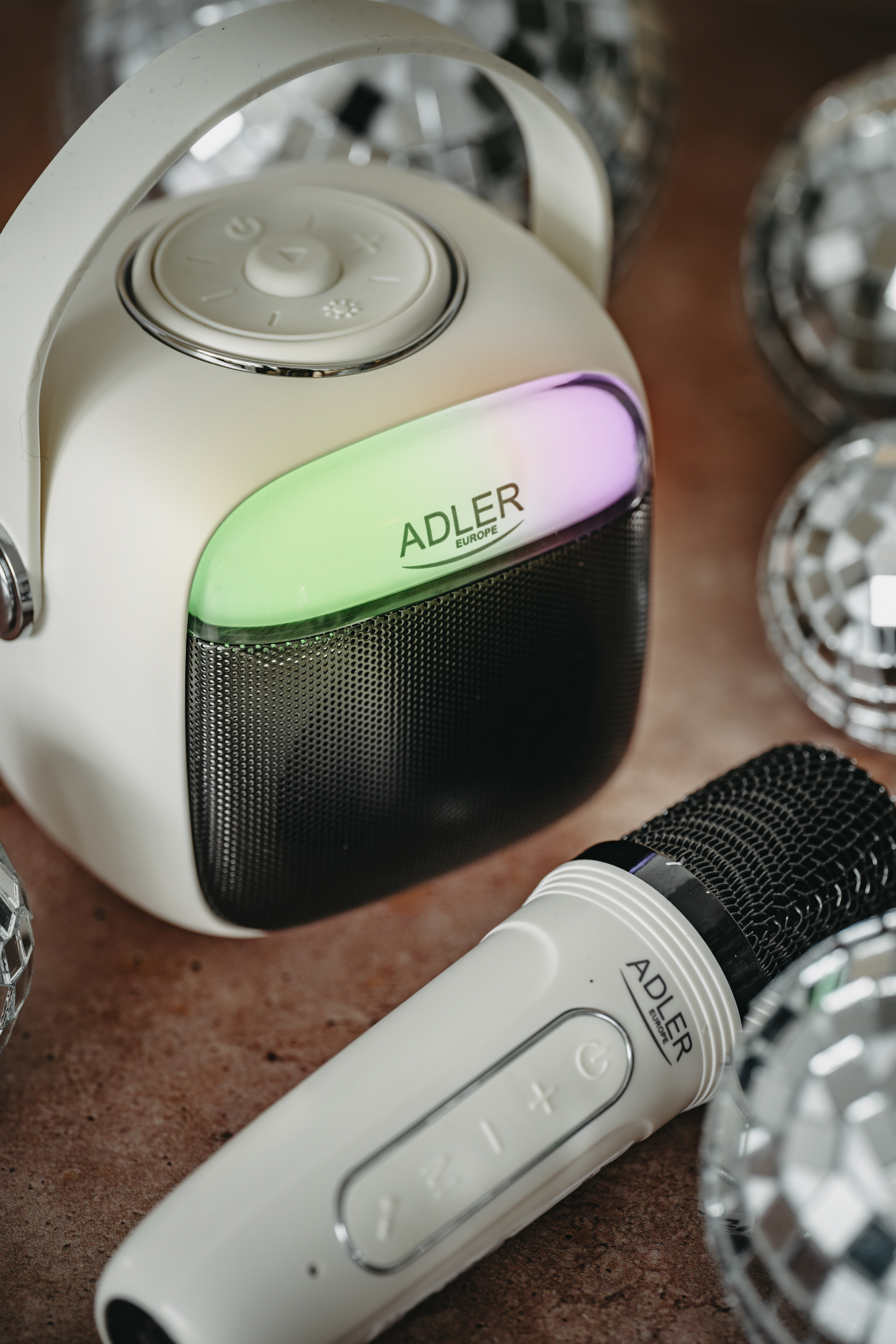 Adler Karaoke Speaker With Microphone | AD 1199W | Bluetooth | White | Portable | Wireless connection