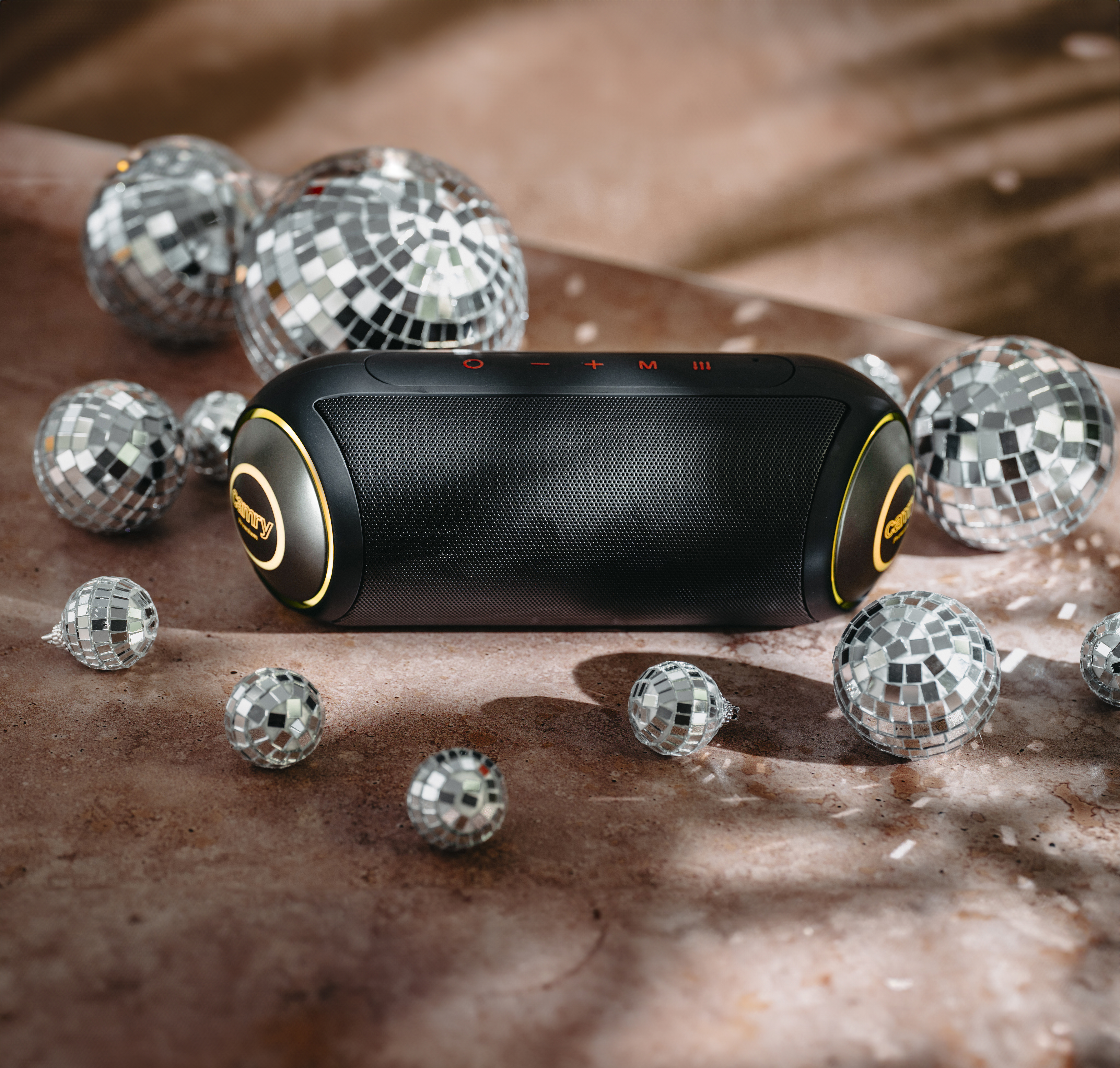 Camry Speaker | CR 1901 | 60 W | Waterproof | Bluetooth | Black | Portable | Wireless connection