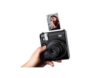 Fujifilm Instant Camera | Instax mini 99 | ISO sensitivity (max) 800 | Focus 0.3m to ∞ | Lithium-ion | Black