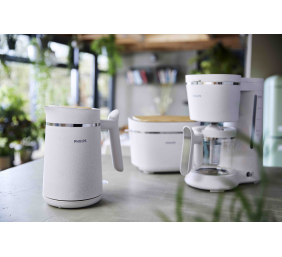 Philips Kettle | HD9365/10 Eco Conscious Edition | Electric | 2200 W | 1.7 L | 100% bioplastic | 360° rotational base | White Matt